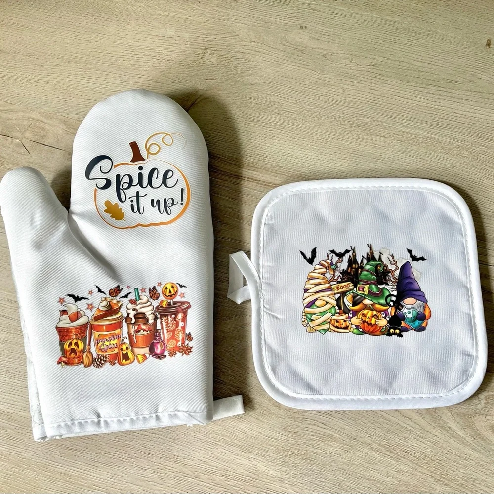 New Fall Halloween Gnome Oven Mitt & Pot Holder Set - Picture 1 of 4